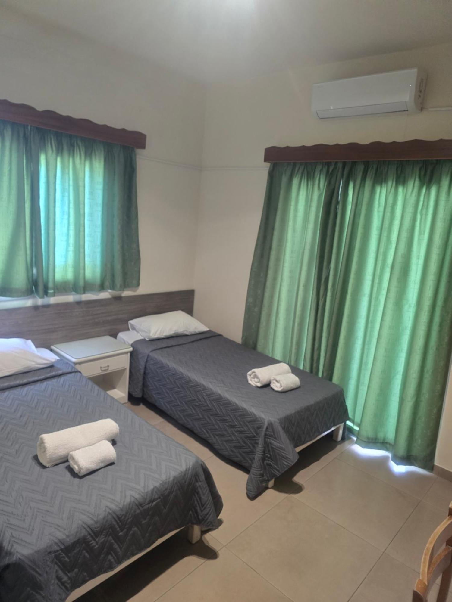 Eleni Apartments ไอยานาปา ภายนอก รูปภาพ